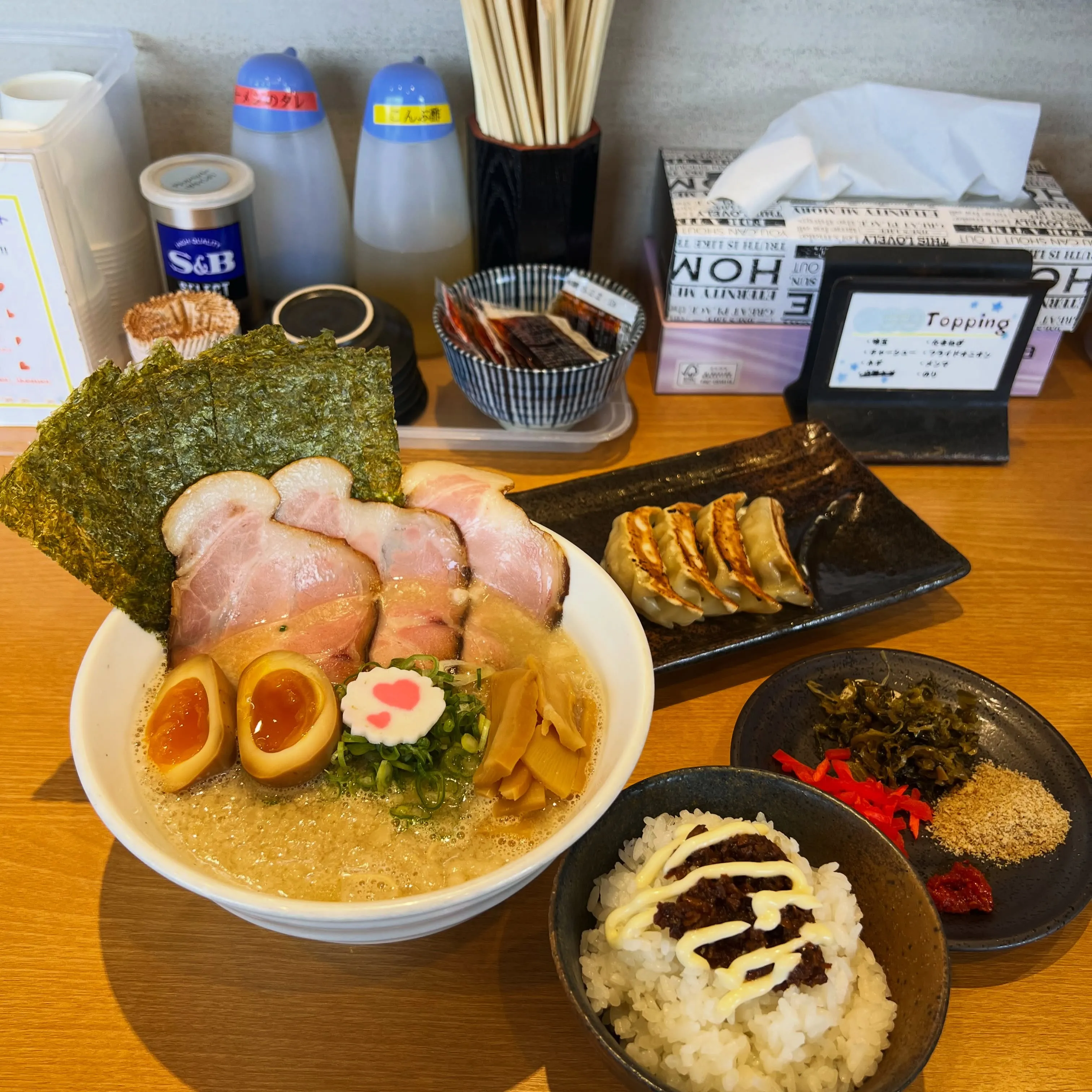 【つけ中華】夏季限定 ¥950 並〜特盛まで無料