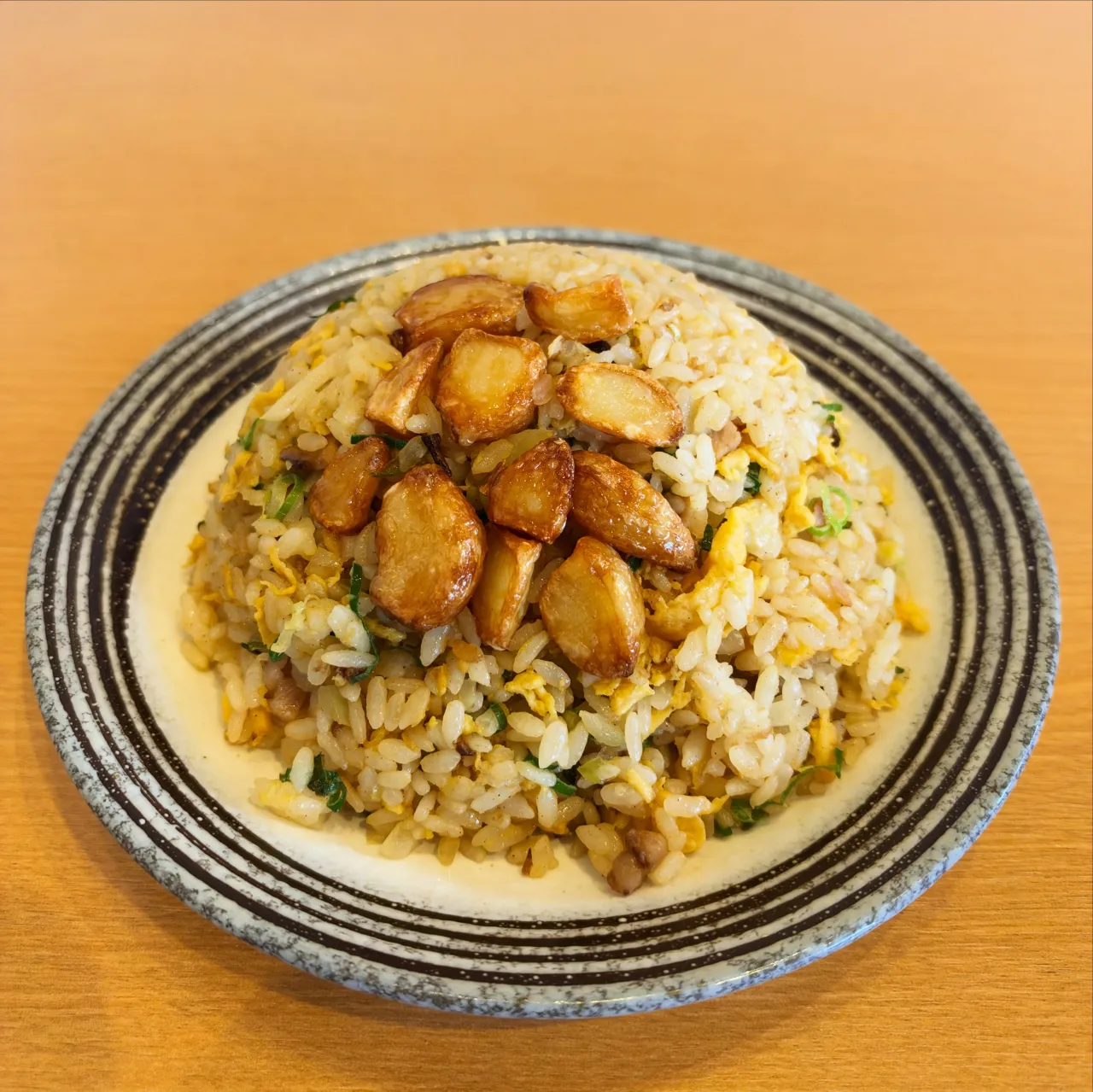 限定【ニンニクチャーハン】